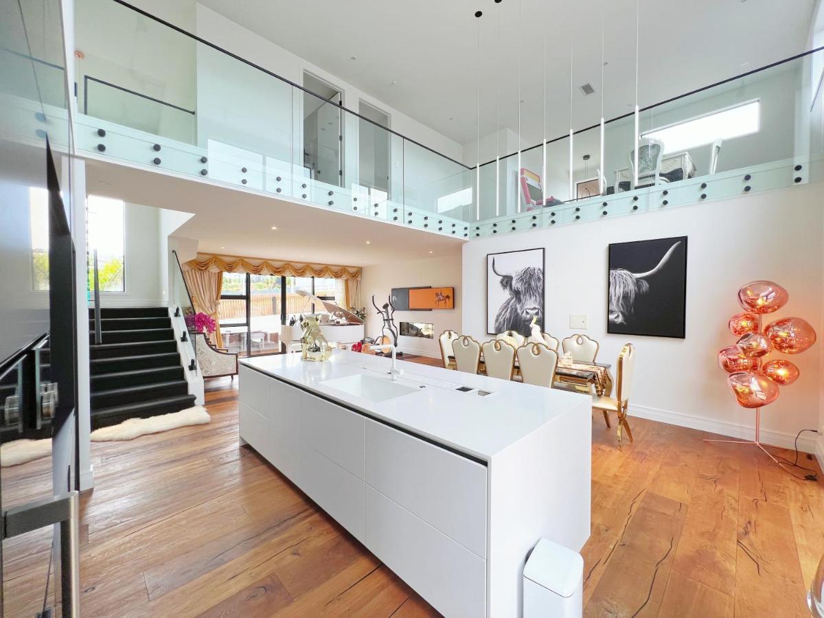 הוילה אוקלנד Elegant Beach House In Long Bay מראה חיצוני תמונה